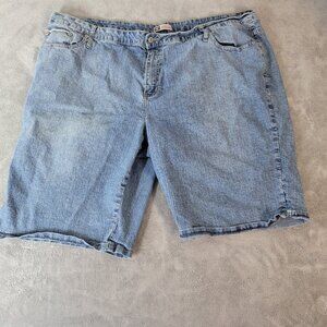 Faded Glory Womens Shorts 24W Plus Medium Blue Denim Wash Zip Fly SHO13E